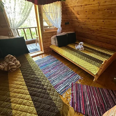 Monus Palkmaja Muhu Maendide Semesterbostad Nommkula (Saaremaa)