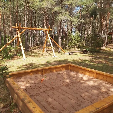 Monus Palkmaja Muhu Maendide Semesterbostad Nommkula (Saaremaa)